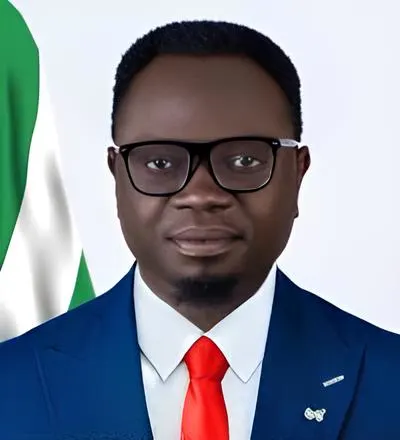Comr Ayodele Olawande